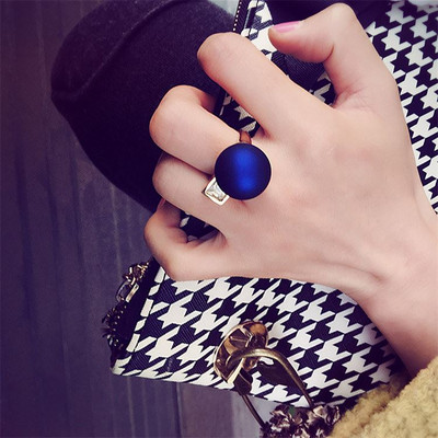 Inel de dama actual in mai multe culori