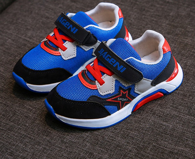 Színes gyerek tornacipő fiúknak és lányoknak színes nyakkendőkkel