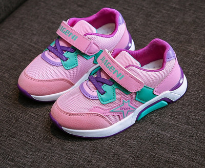 Színes gyerek tornacipő fiúknak és lányoknak színes nyakkendőkkel