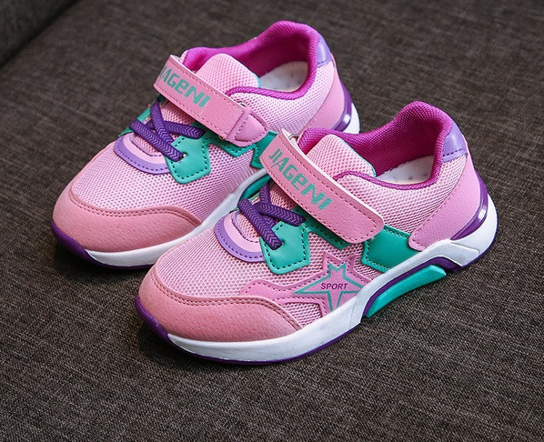 Színes gyerek tornacipő fiúknak és lányoknak színes nyakkendőkkel