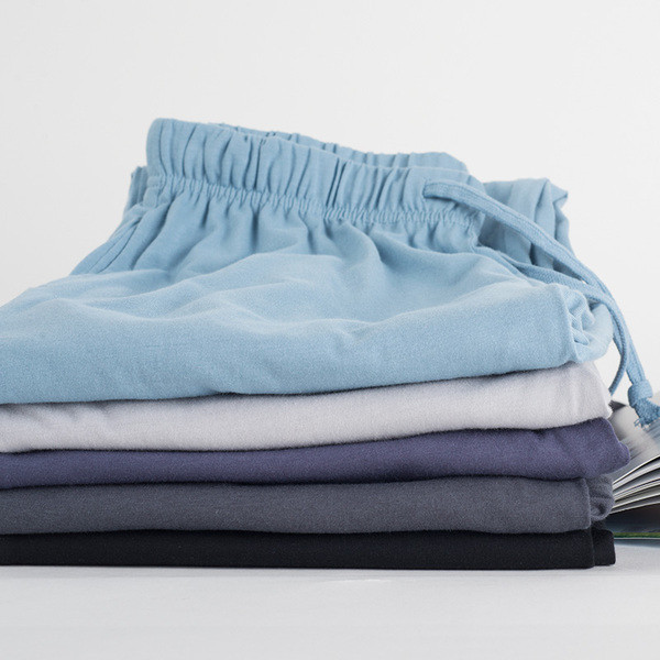 Pijamale bărbați în mai multe modele