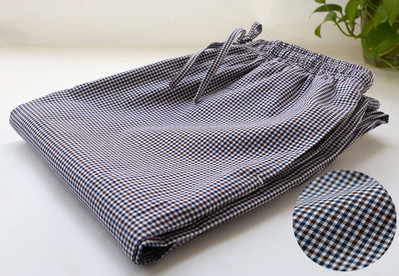 Férfi pizsama sötét és világos színekben