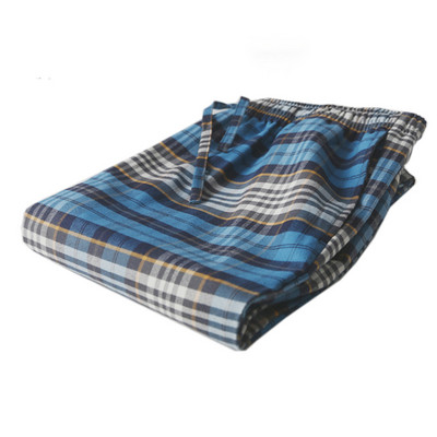 Férfi pizsama sötét és világos színekben