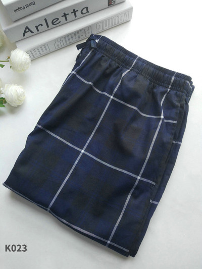 Férfi pizsama sötét és világos színekben