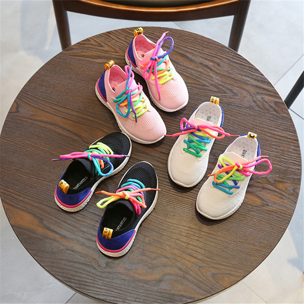 Παιδικά πάνινα παπούτσια με έγχρωμες ζεύξεις για κορίτσια και αγόρια