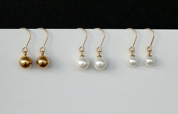 Cercei de dama cu perle in trei culori