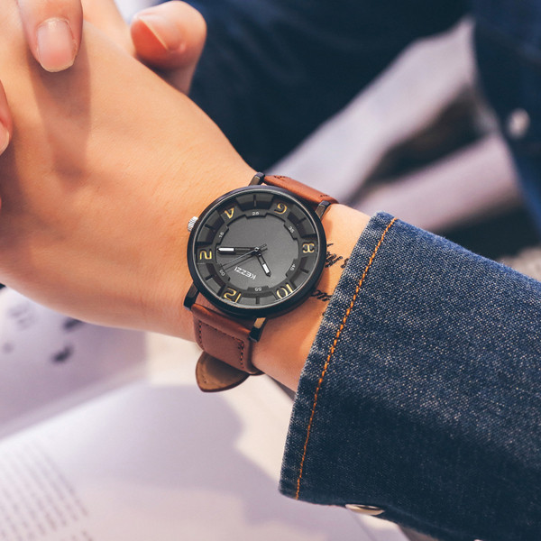 Ceas modern de cuarț pentru bărbați în mai multe culori