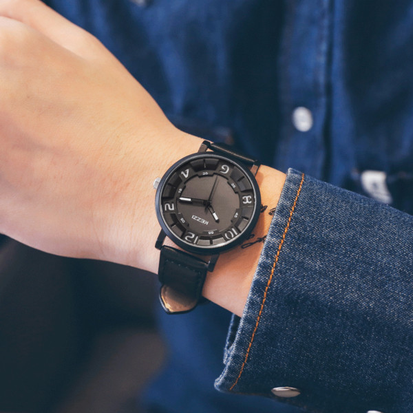 Ceas modern de cuarț pentru bărbați în mai multe culori