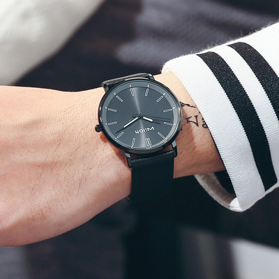 Мъжки водоустойчив светещ часовник в няколко цвята