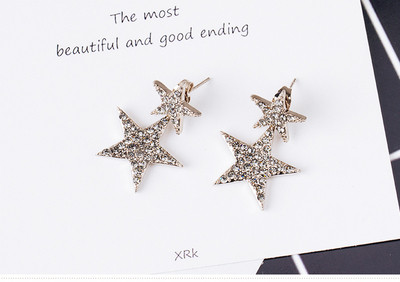 Cercei de dama in forma de stea