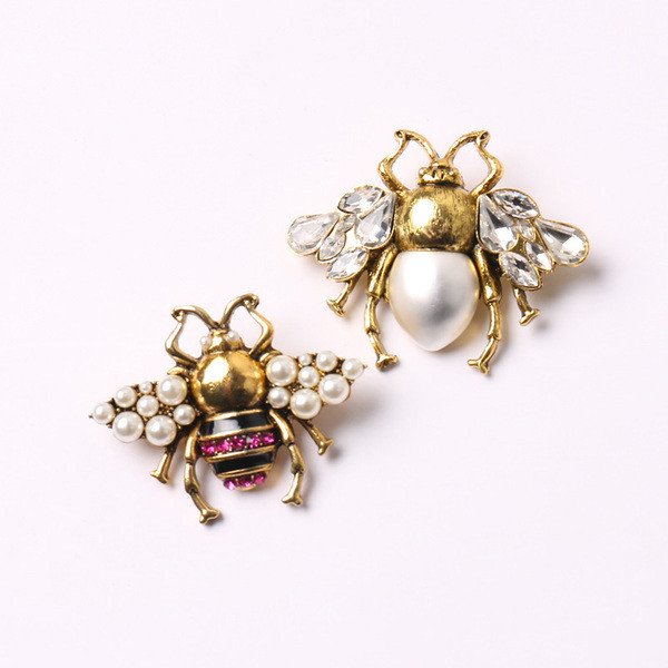 Modern női gyűrű két modellben