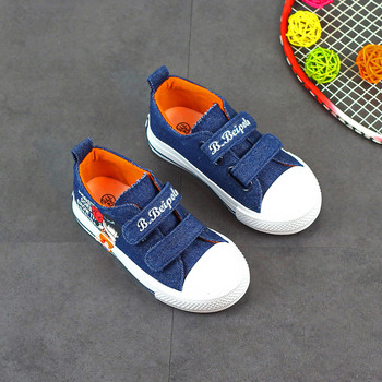 Παιδικά πάνινα παπούτσια κατάλληλα για αγόρια σε τρία χρώματα