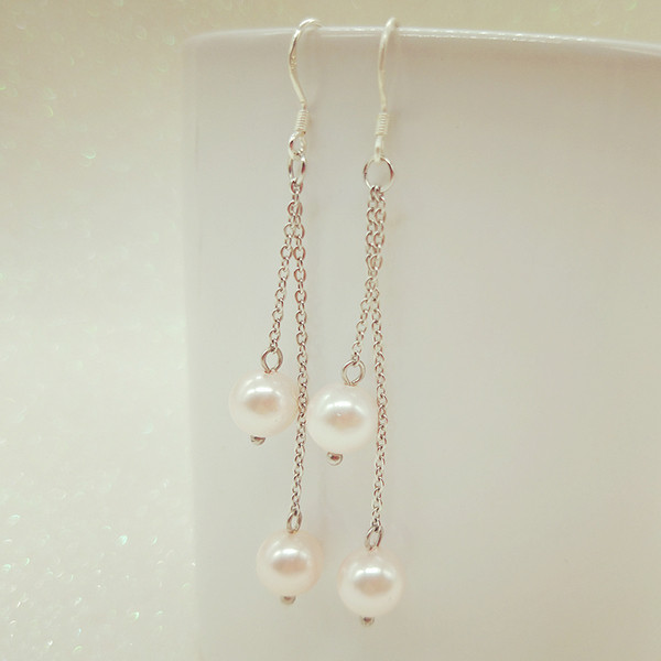 Cercei eleganti de dama in doua culori - Perle