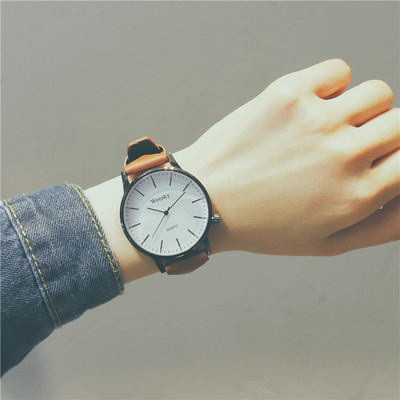 Ceas zilnic pentru bărbați în patru culori