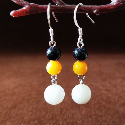 Gyöngyös női fülbevaló három színben