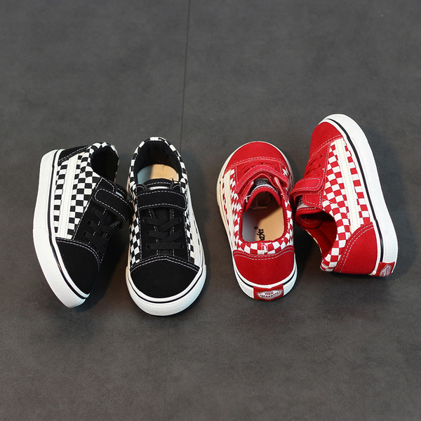 Детски кецове за момичета и момчета в два цвята