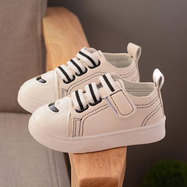 Καθημερινά πάνινα παπούτσια για αγόρια σε διάφορα χρώματα