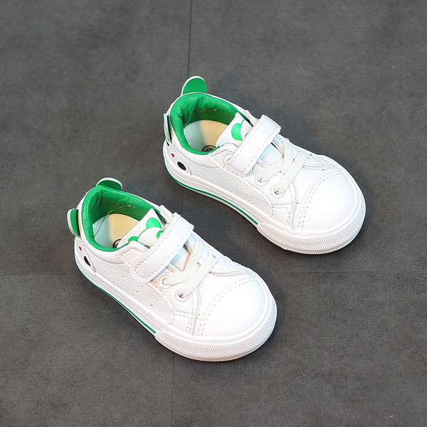 Παιδικά πανιά παπούτσια κατάλληλα για κορίτσια και αγόρια με τρισδιάστατο στοιχείο