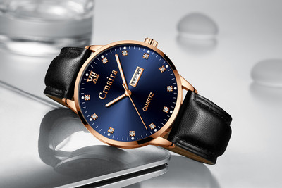 Elegáns férfi kvarc karóra különböző színekben - két modell