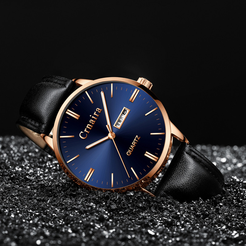 Ежедневен мъжки кварцов часовник в три цвята