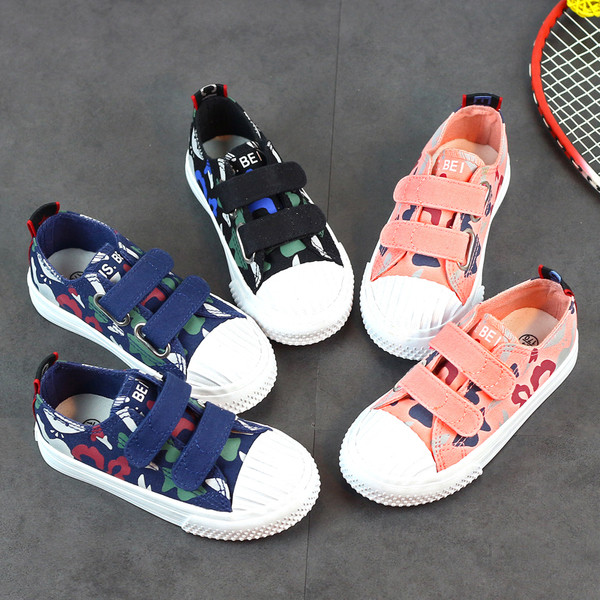 Детски платненки с лепенки подходящи за момичета и момчета