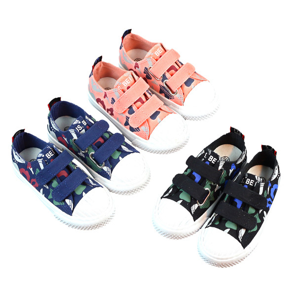 Детски платненки с лепенки подходящи за момичета и момчета