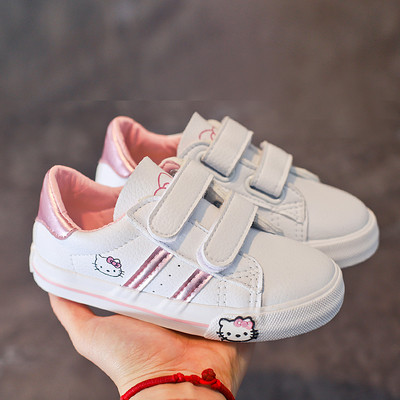 Modern gyerek tornacipő lányoknak színes rátéttel és matricákkal több színben