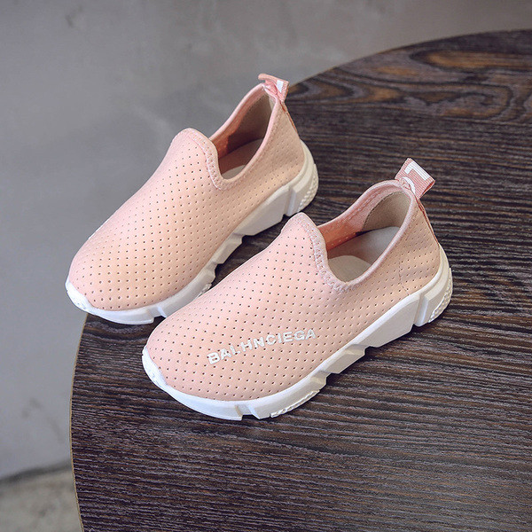 Περιστασιακά παπούτσια για κορίτσια και αγόρια σε τρία χρώματα