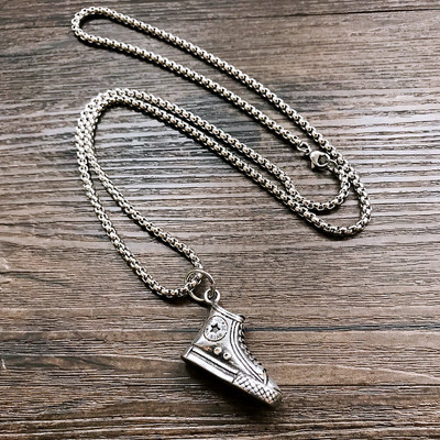 Модерна мъжка верижка в сив цвят