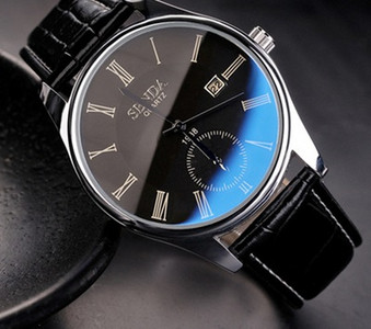 Modern vízálló óra több színben