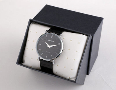 Modern vízálló óra több színben