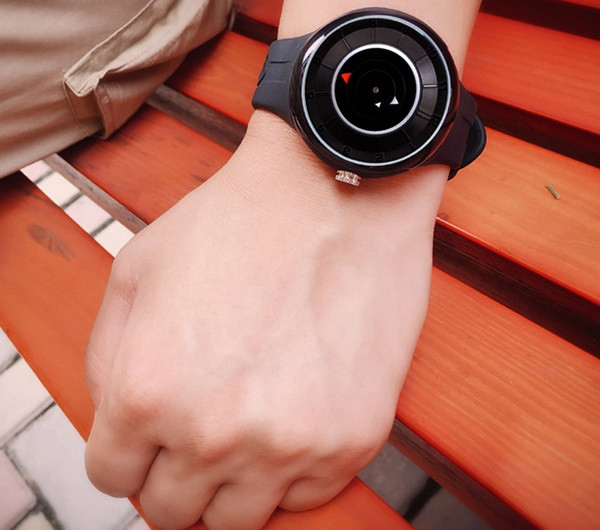 Stílusos férfi karóra-három modell