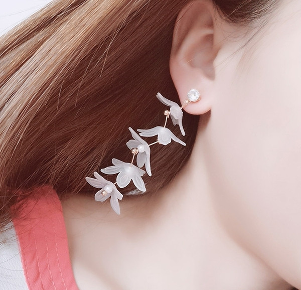 Cercei de dama cu elemente florale