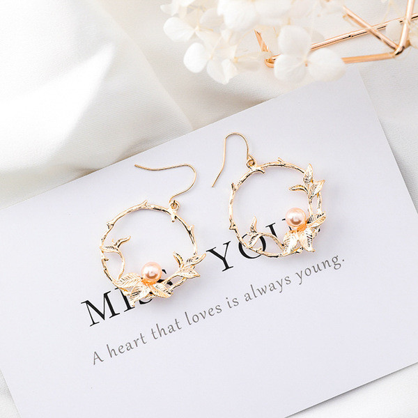 Cercei casual dama cu elemente florale