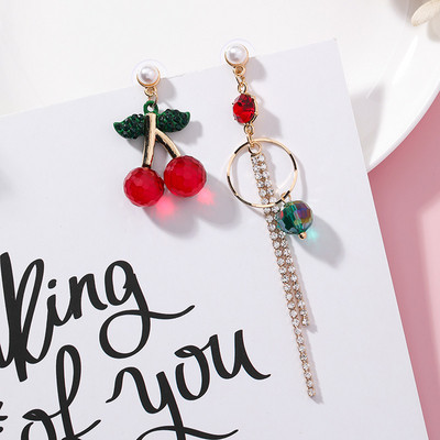 Trei modele de cercei de dama cu element de agatat