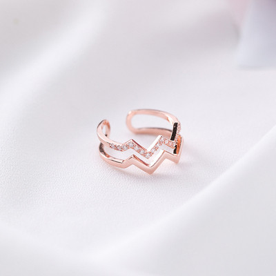 Inel de dama elegant cu pietre