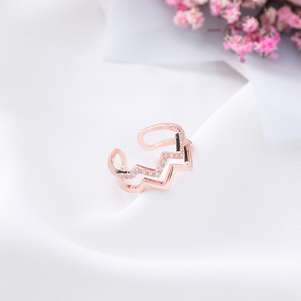 Inel de dama elegant cu pietre