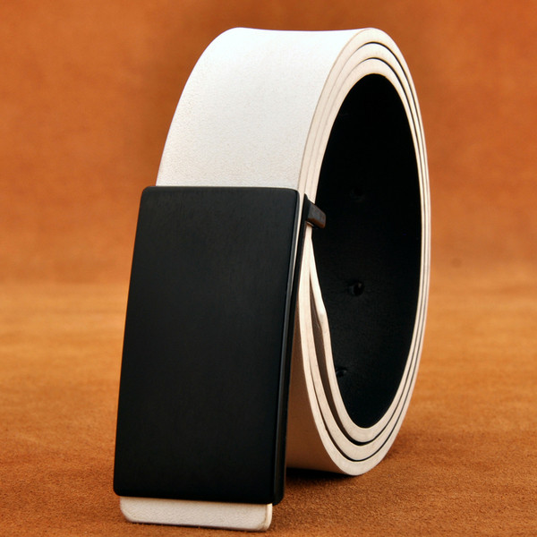 Modern férfi öv több színben, csattal