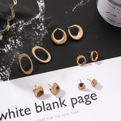 Cercei de dama in culoare aurie - diferite modele