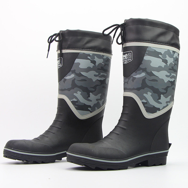 Horgászatra alkalmas vízálló férfi csizma két színben