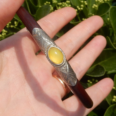 Alkalmi karkötő férfiak és nők számára