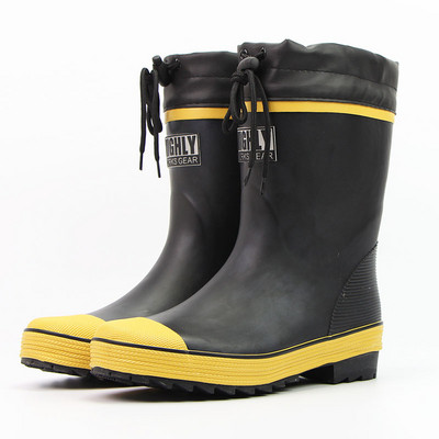 Légáteresztő férfi horgászcsizma több színben