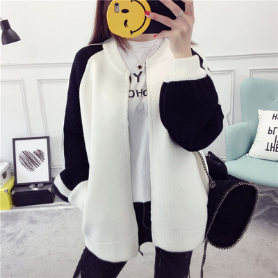 Γυναικεία ζακέτα σε δύο χρώματα με κεντήματα