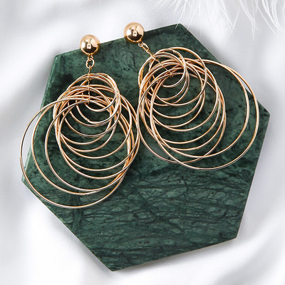 Cercei casual dama cu pandantive de culoare aurie