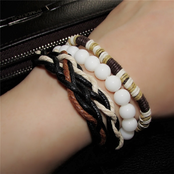 Modern férfi karkötő