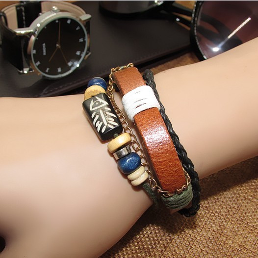 Bőr férfi karkötő