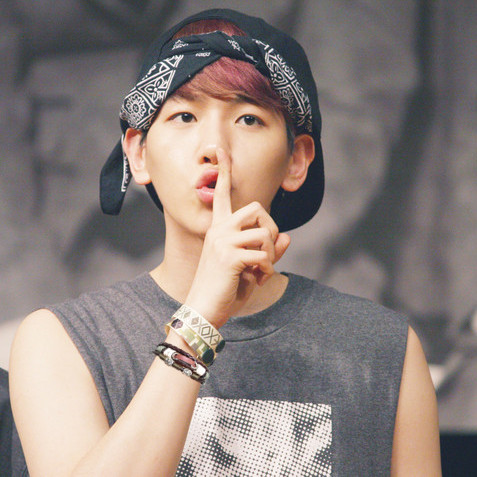 Stílusos férfi karkötő