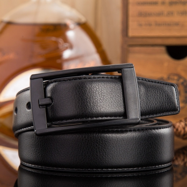 Cureaua eleganta din piele pentru barbati in negru