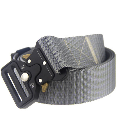 Modern férfi öv több színben