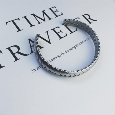 Férfi és női karkötő két színben